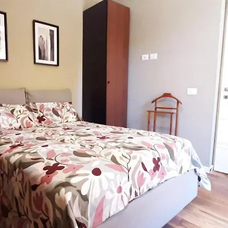 Cheerful Flat In Funky 公寓 *