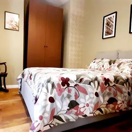 Cheerful Flat In Funky דירה